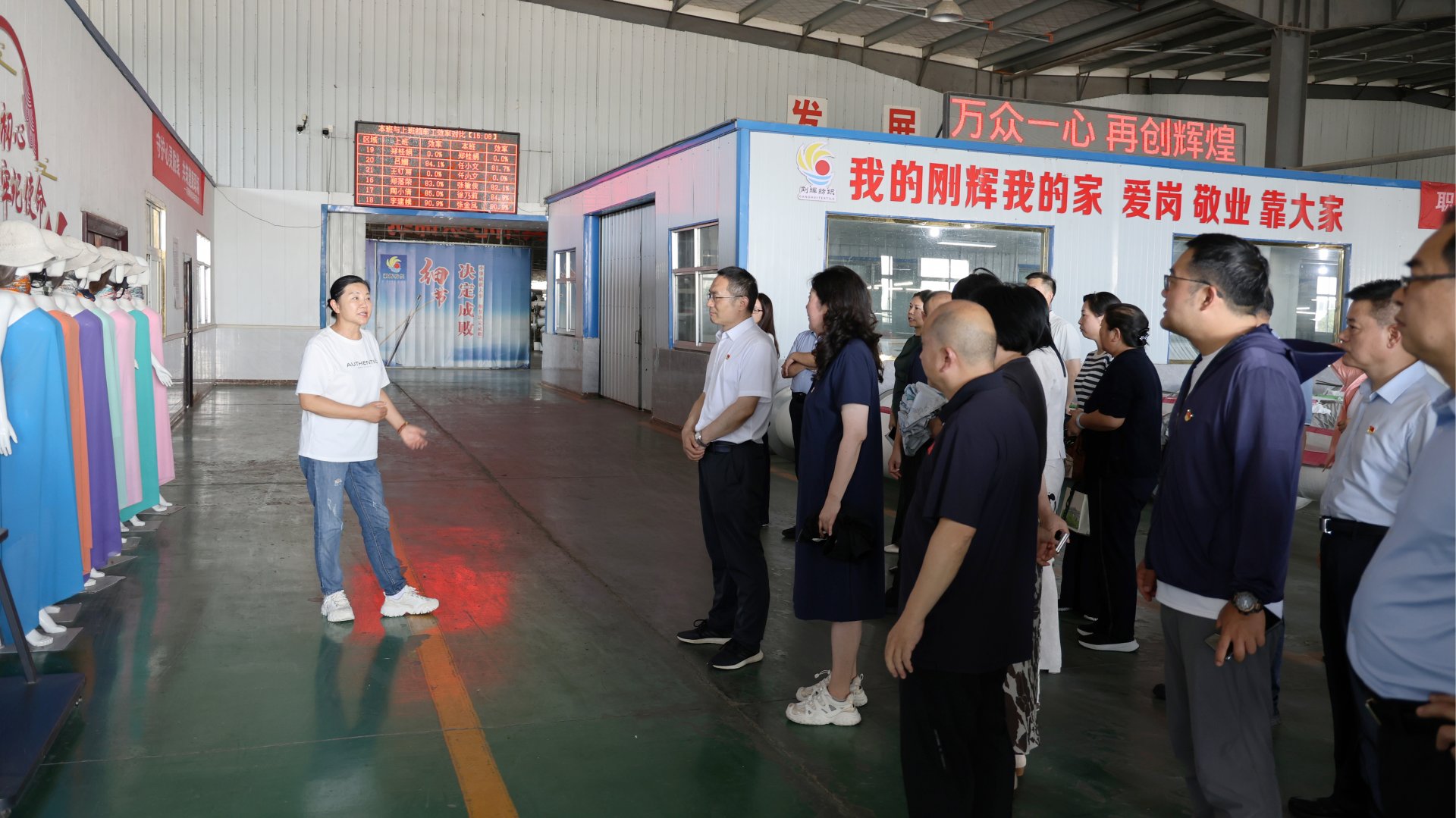 又突出实战实训的问题导向