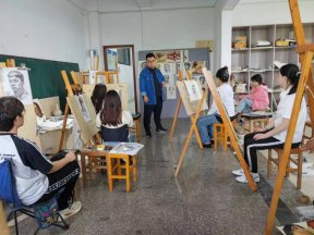 取得了丰硕的办学成果